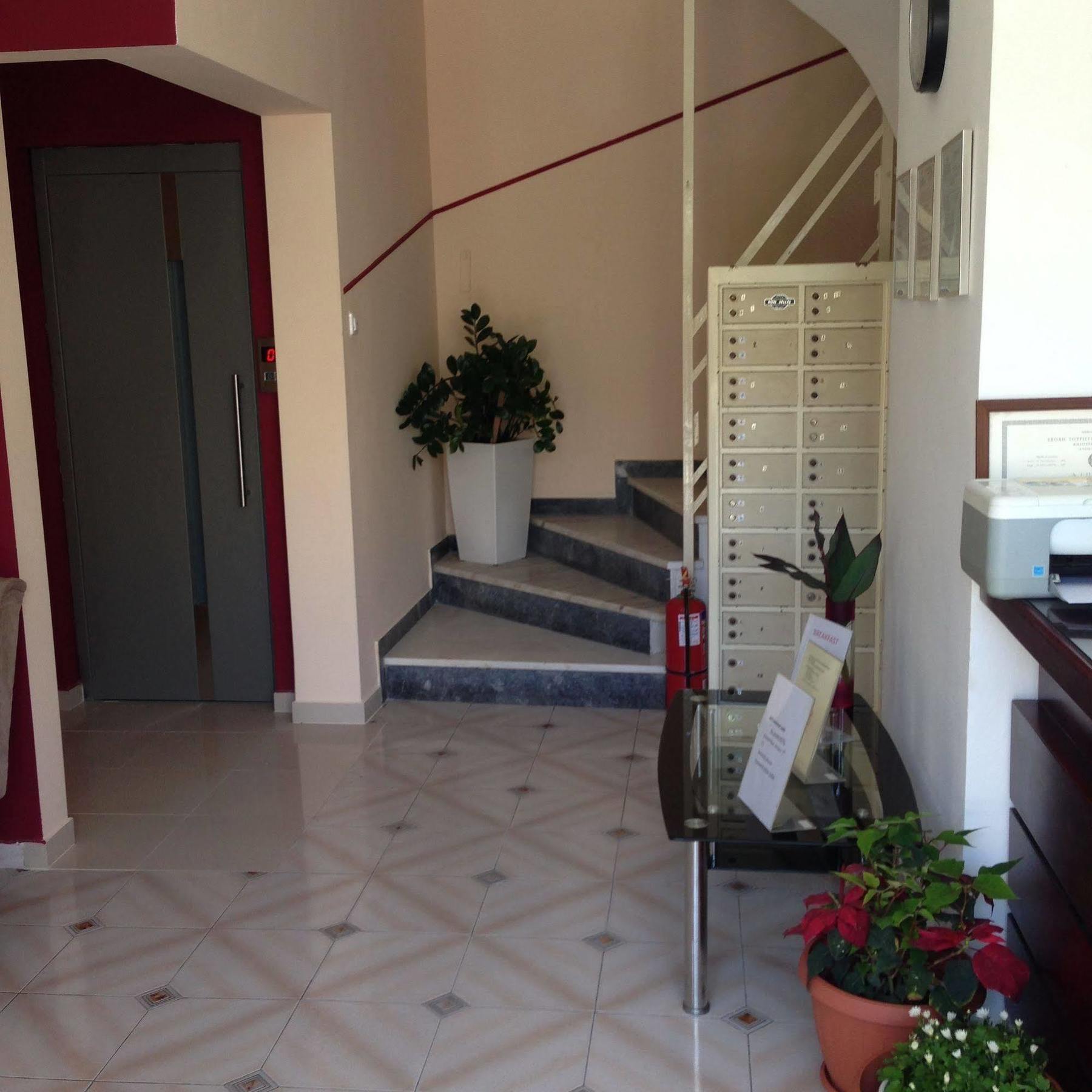 Ξενοδοχείο Ζέφυρος Rhodes City Εξωτερικό φωτογραφία